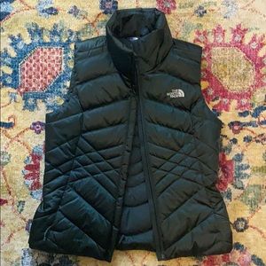 The north face women’s vest
